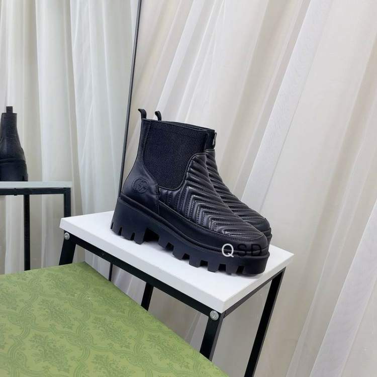 Picture of Gucci Shoes _SKUGuccisz35-42SD01436417